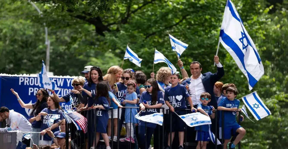 Mike Bloomberg to March in Israel Day Parade Amid Controversy