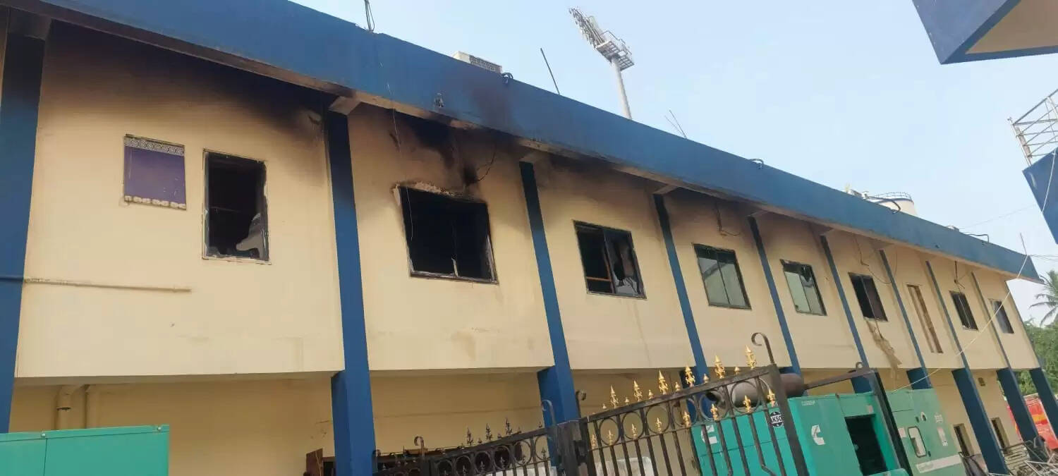 Cuttack's Bus Services Stabilize Amidst Drivers' Dispute