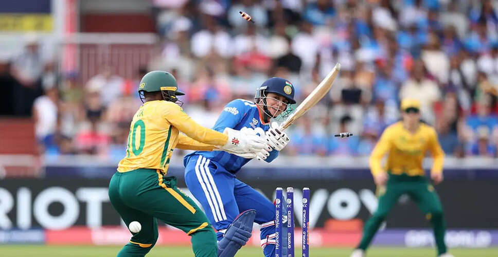 Smriti Mandhana's Controversial Dismissal Sparks Debate in Women's T20 World Cup