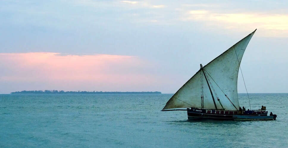 Tragic Incident: Indian Sailor Dies in Dhow Fire Near Strait of Hormuz