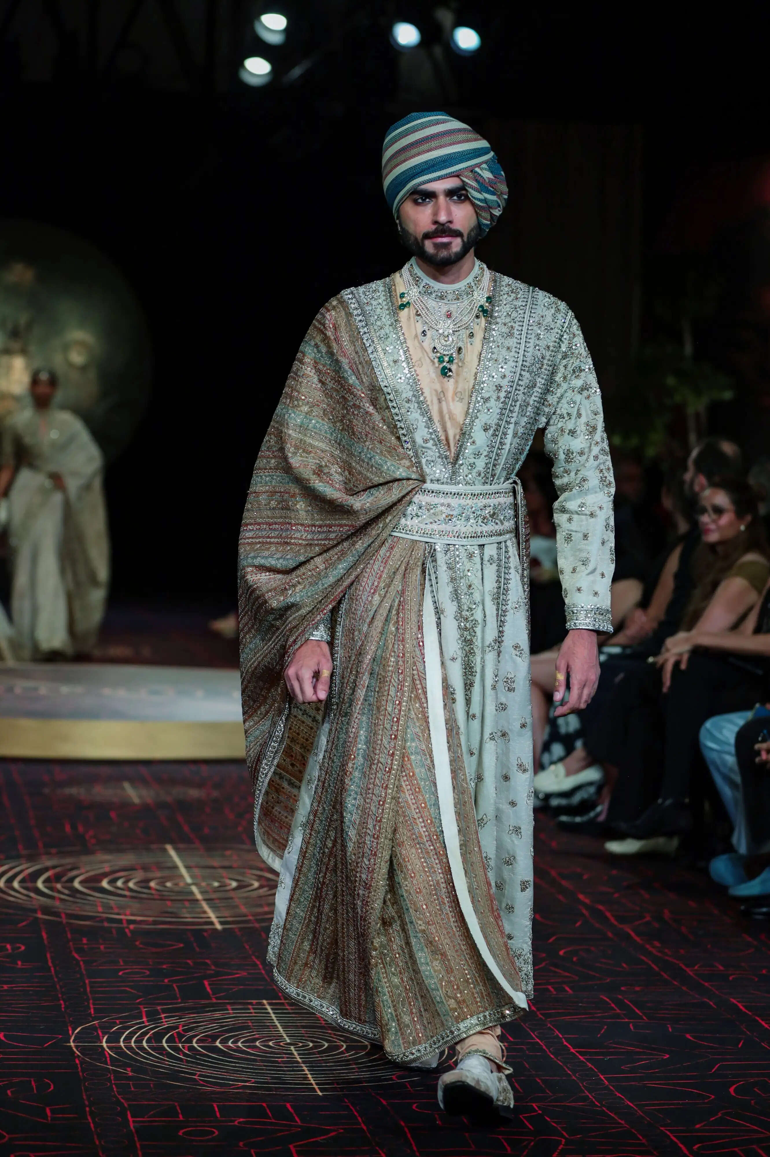 India Couture Week 2026: A Fusion of Tradition and Modernity by Masaba Gupta and JJ Valaya