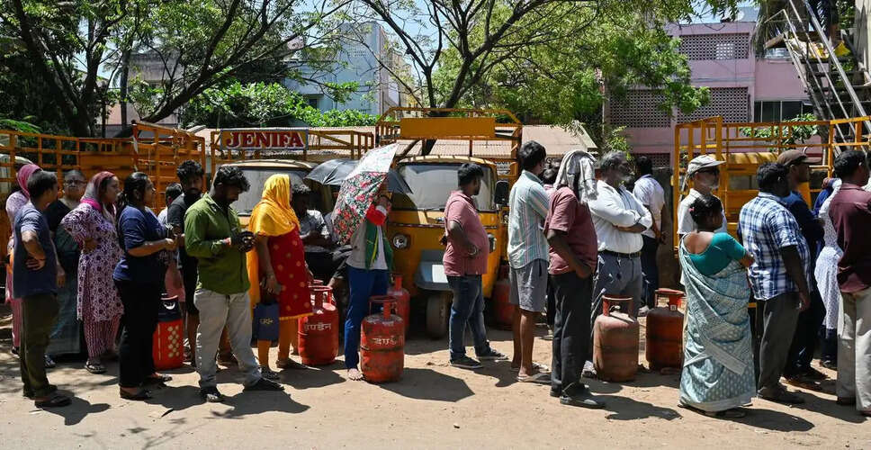 Government Mandates Shift from LPG to Piped Natural Gas Amid Supply Disruptions
