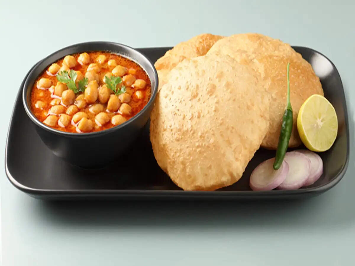 Essential Foods to Break Your Karwa Chauth Fast