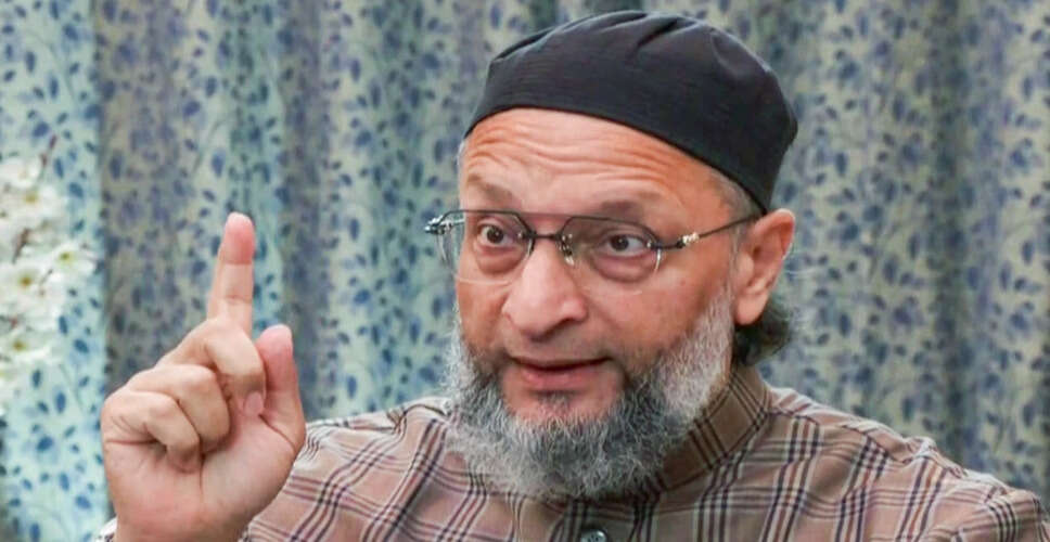 AIMIM's Asaduddin Owaisi Forms Alliance with Humayun Kabir Ahead of Bengal Elections