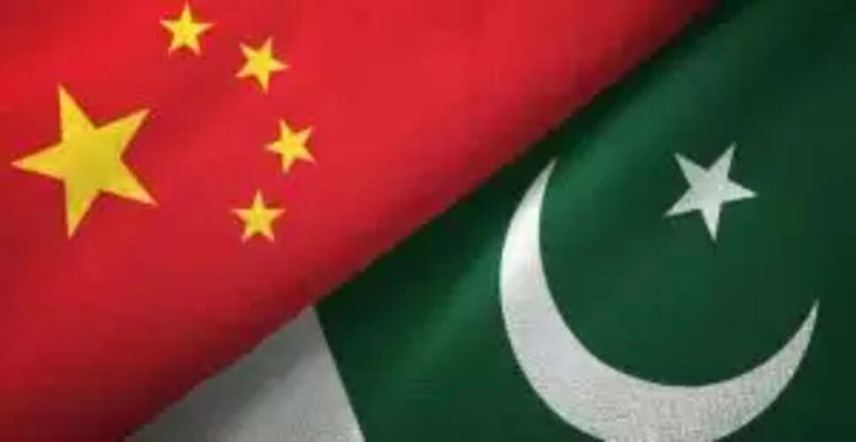 Pakistan and China Forge New Digital Ties with 24 MoUs
