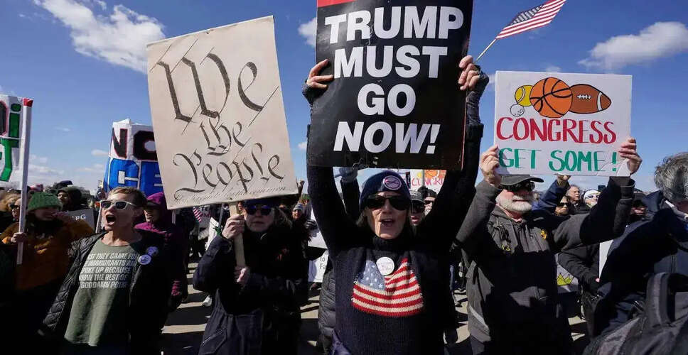 Mary Trump Urges Americans to Join 'No Kings' Protests This Weekend