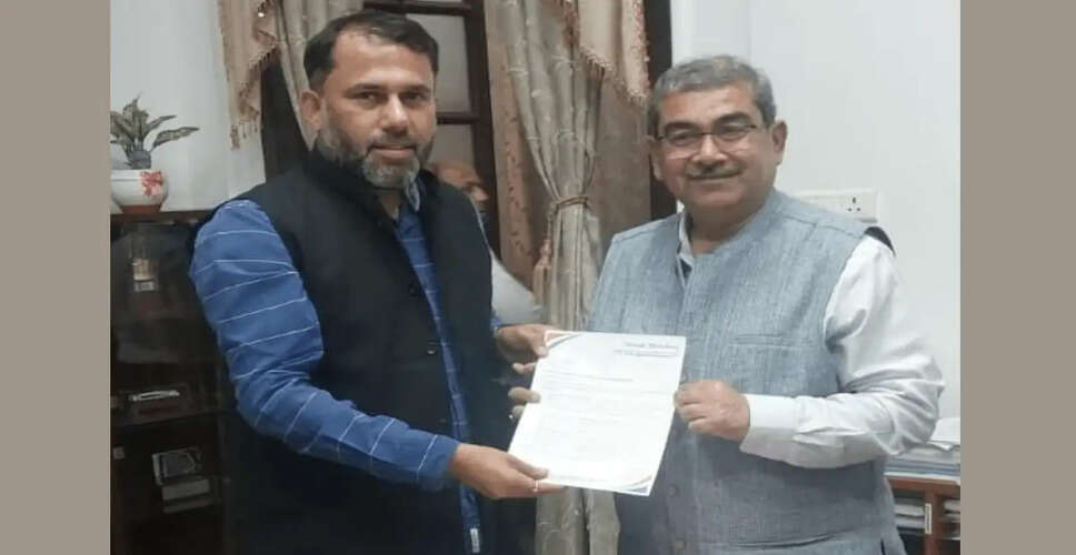 Key Railway Issues Addressed by Zonal Committee Member in Meeting with Northern Railway GM