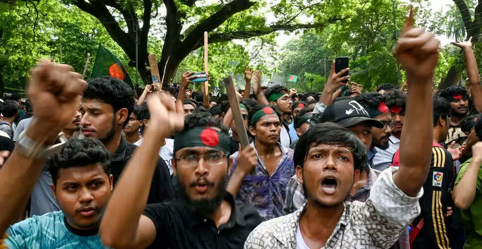 Violence Erupts in Bangladesh Following Shooting of Student Leader