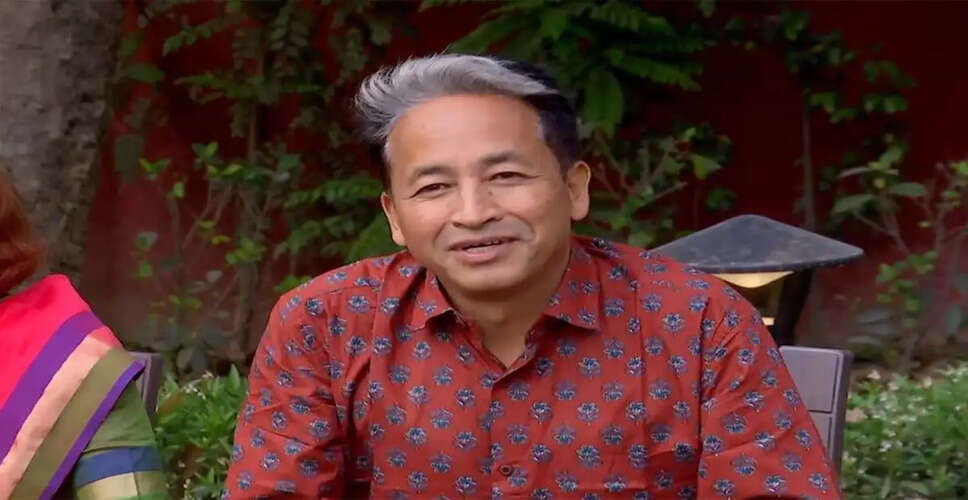 Sonam Wangchuk Joins Student Protests in Delhi Demanding Education Reform