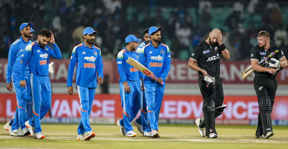 India Faces New Zealand in Crucial Third ODI at Holkar Stadium