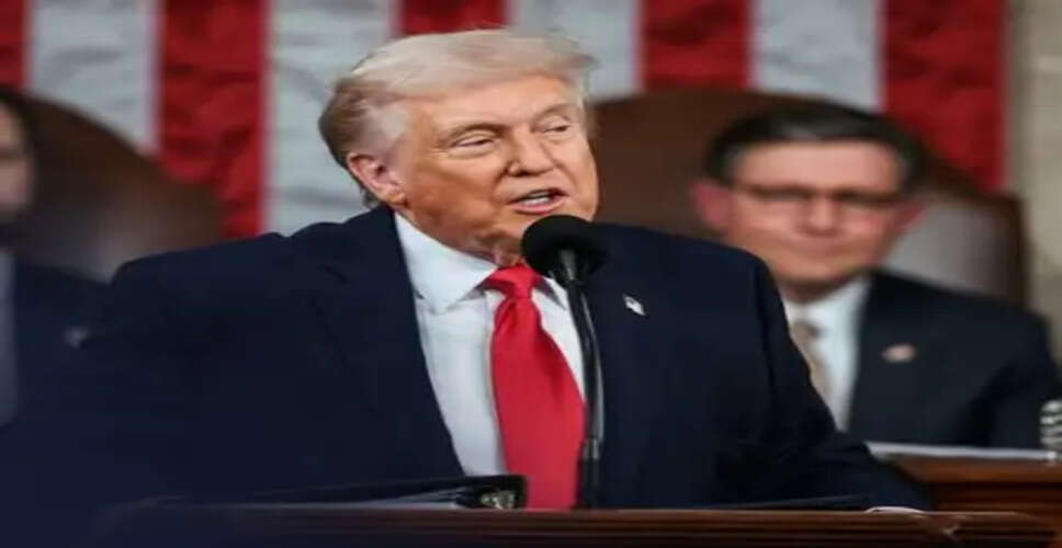 Trump Questions American Patience Over Iran Conflict During Easter Lunch