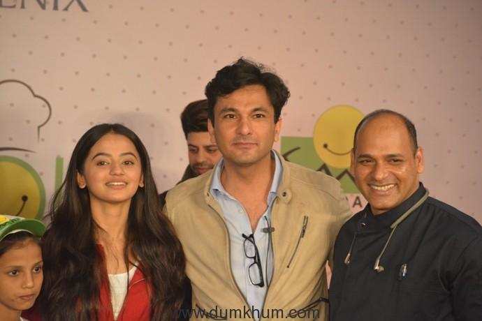 Vikas Khanna Conferred With Asia Game Changers Award 2020