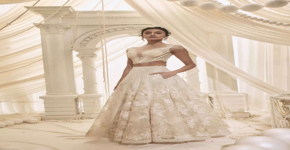 Embracing Cloud Dancer: The Subtle Elegance of Pantone's 2026 Color of the Year