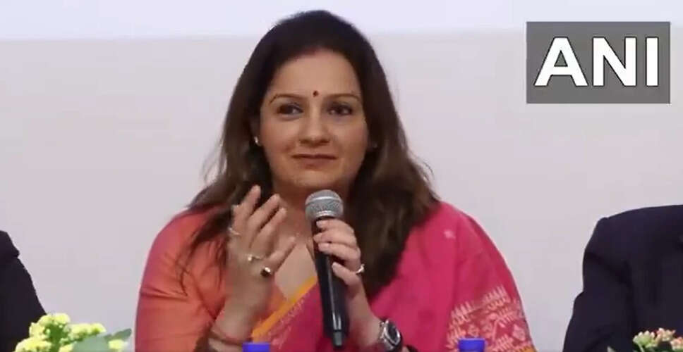 Priyanka Chaturvedi Mimics Bilawal Bhutto, Sparks Laughter in Belgium