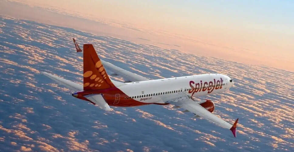 SpiceJet Flights Canceled and Delayed in Mumbai, Passengers Left Stranded