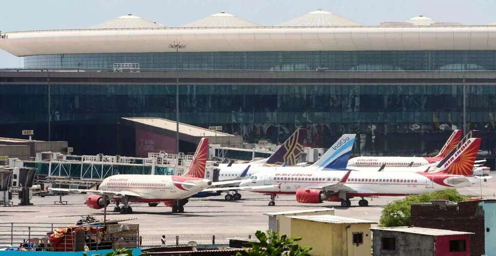 Airlines Warn Passengers of Weather-Related Disruptions in Delhi