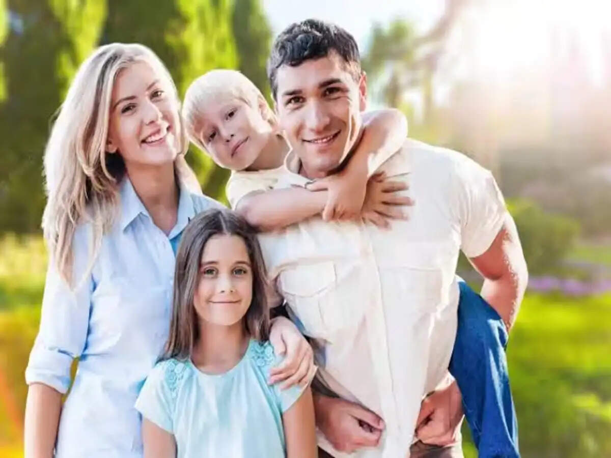 Understanding Parent-Child Relationships: The Unique Bonds Between Sons and Daughters