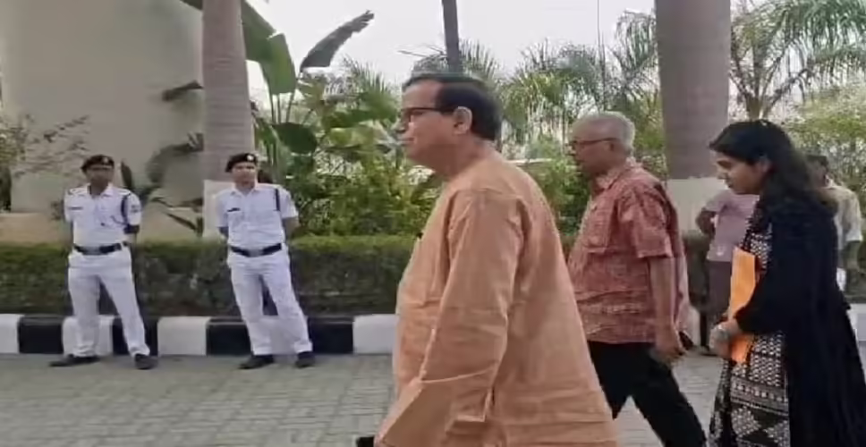 Intense Debate Marks Election Commission Meeting Ahead of West Bengal 2026 Elections