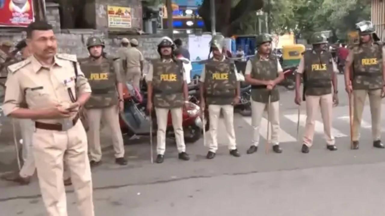 Karnataka Bandh Over Cauvery Water Dispute Shows Mixed Impact