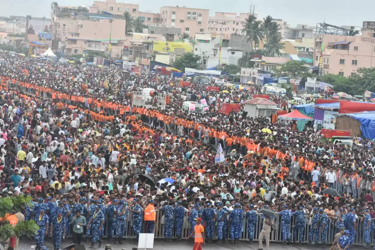 Experience the Vibrant Bahuda Yatra: Chariot Processions in Puri and Beyond