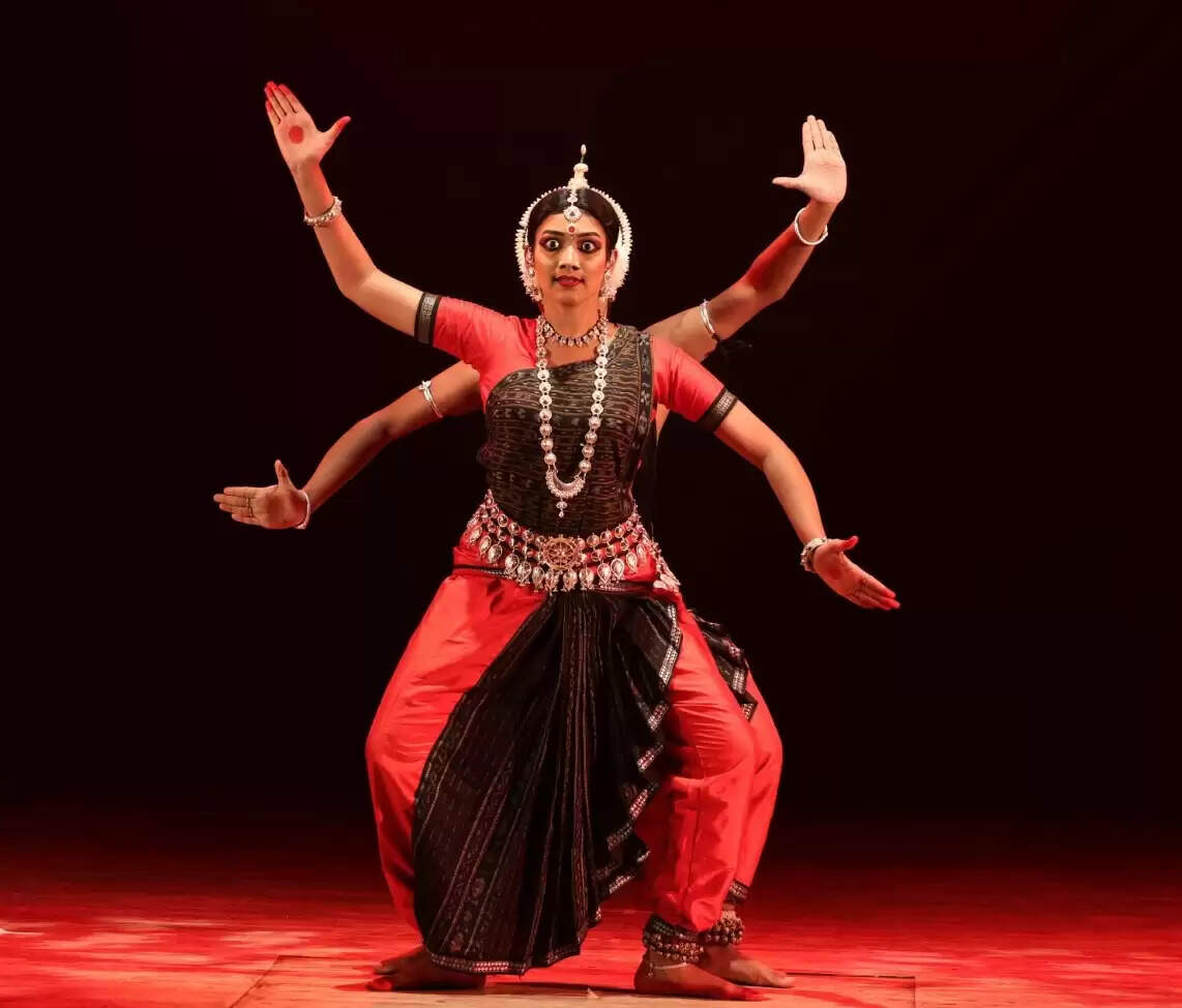 Experience the Vibrant Rath Yatra: A Spiritual Journey in Bhubaneswar