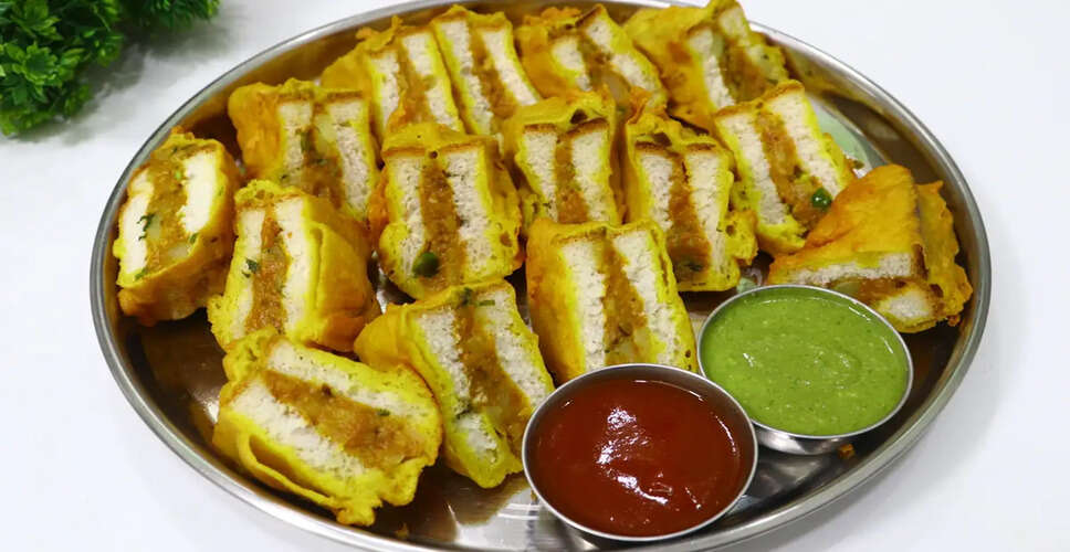 Deliciously Crispy Bread Pakora Recipe for Home Cooking