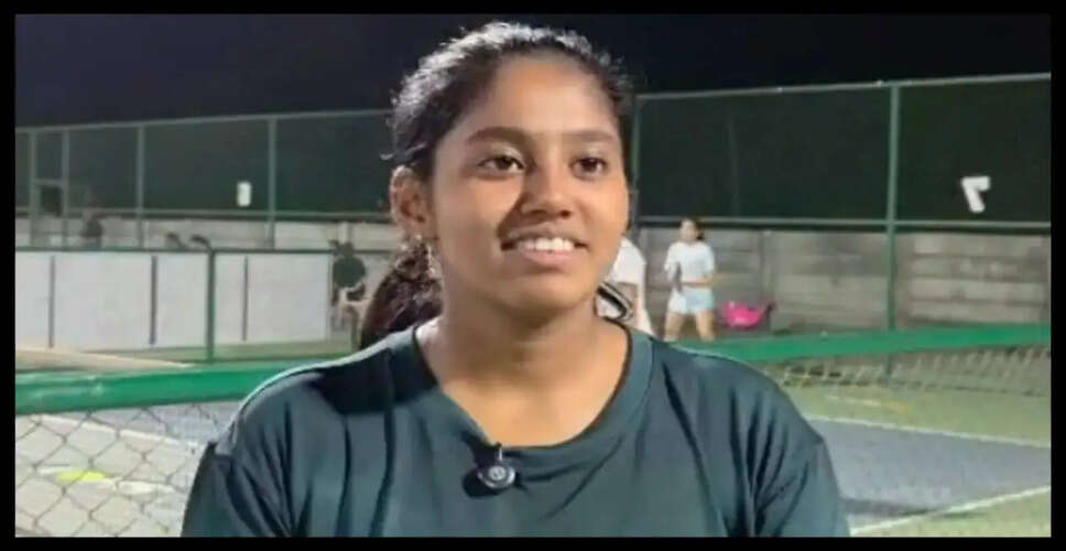 Agni and Rakshikha Ravi Triumph in Women's Doubles at Bharat Open
