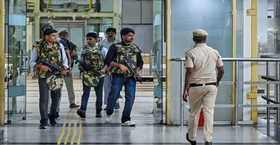 Shooting Incident Near Kashmiri Gate ISBT Leaves One Injured