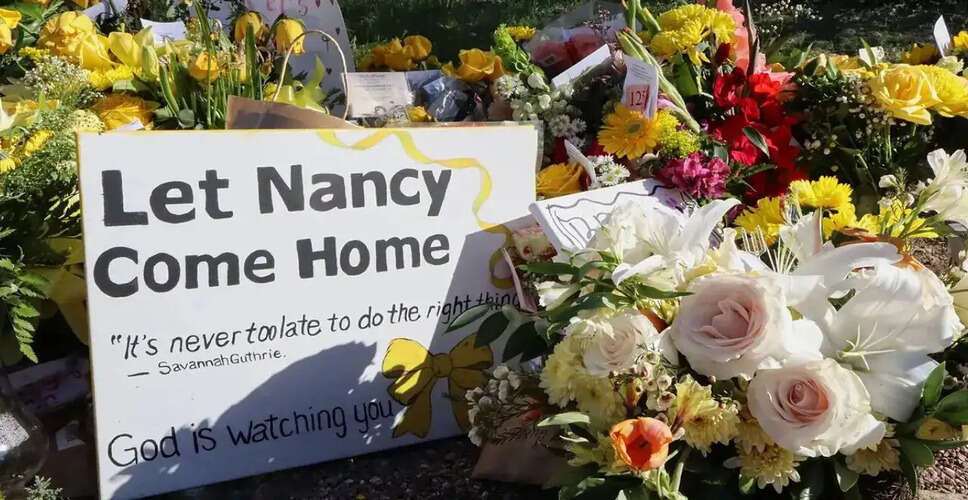 Savannah Guthrie Makes Rare Appearance Amid Mother's Disappearance Investigation