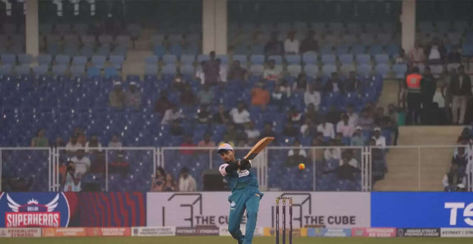 Ahmedabad Lions Triumph Over Delhi Superheros in ISPL Match