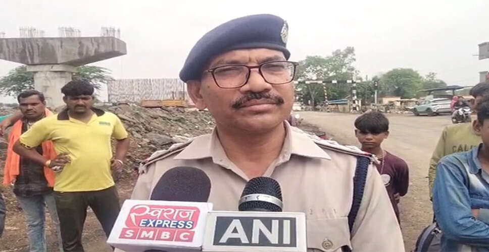 Tragic Accident in Madhya Pradesh Claims Nine Lives