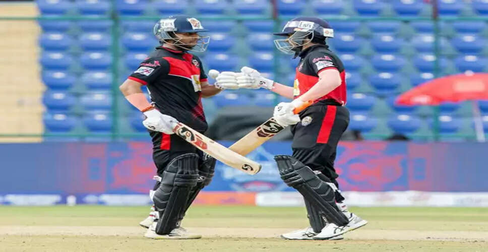 East Delhi Riders Triumph Over New Delhi Tigers in Thrilling DPL Encounter