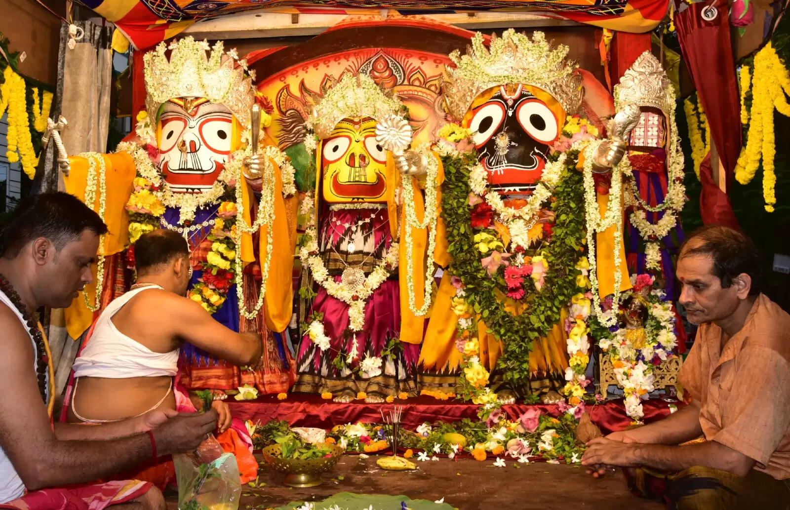Discover the Majestic Suna Besha: A Glimpse into Jagannath's Grand Celebration