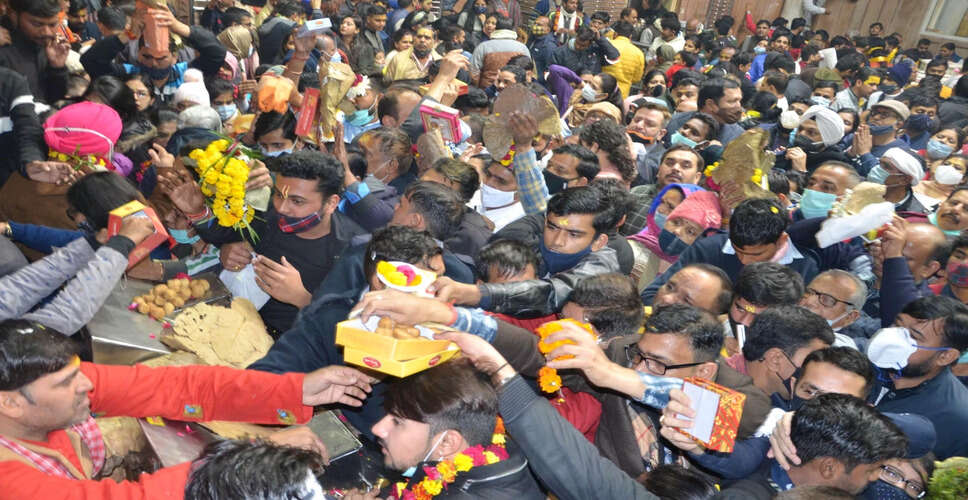 Temple Management Urges Visitors to Avoid Vrindavan Until January 5