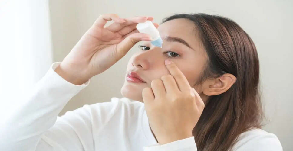 Essential Eye Care Tips for Women Through Different Life Stages
