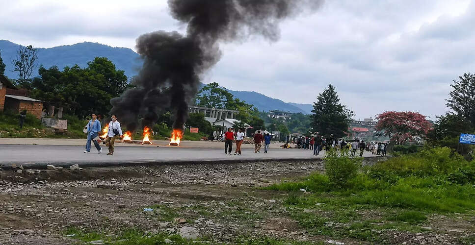 Protests Disrupt Traffic in Manipur Amid Ongoing Tensions