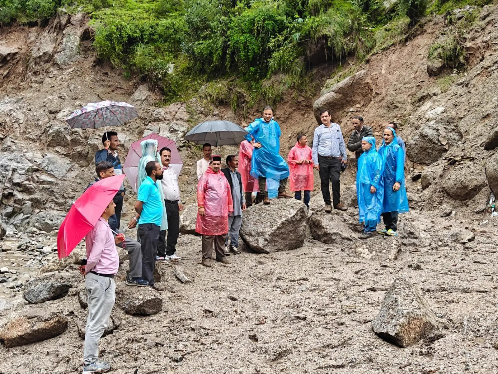 Devastating Landslides in Dhar Kandi: Government and Community Rally for Support