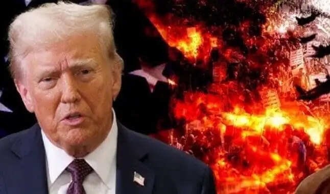 Trump Issues Stark Warning to Iran Over Hormuz Strait