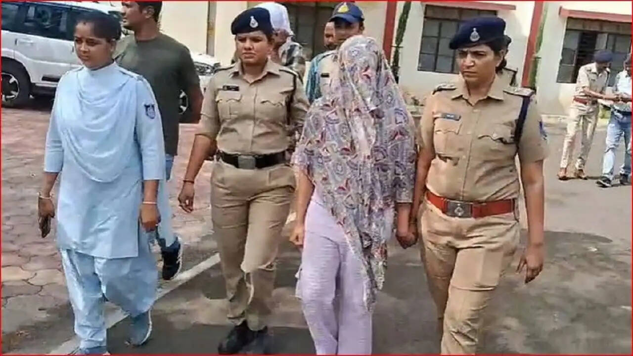 Shocking Murder Case in Dhar: Woman Kills Husband for Lover