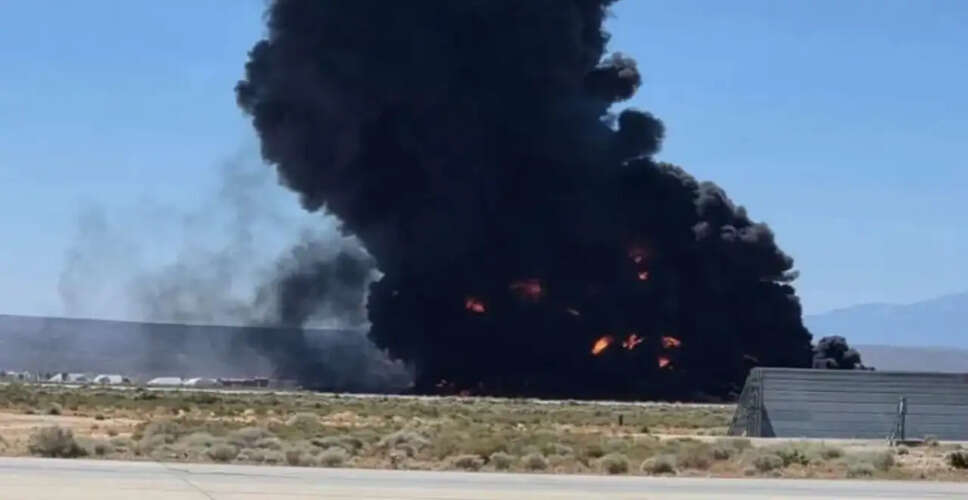 B-52 Stratofortress Crashes After Takeoff from Edwards Air Force Base