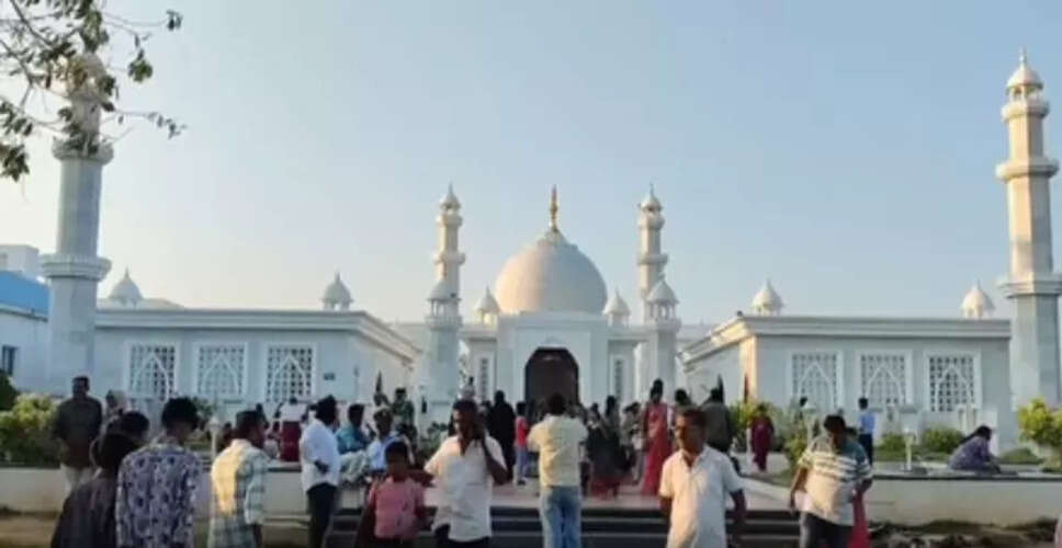 A Heartfelt Tribute: The Southern Taj Mahal in Tamil Nadu