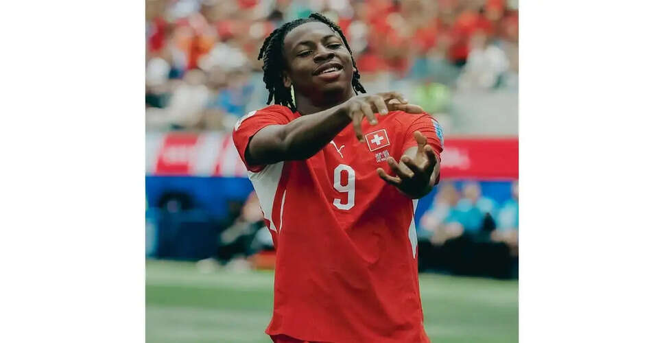 Bayern Munich Eyeing Young Talent Johan Manzambi After World Cup Performance