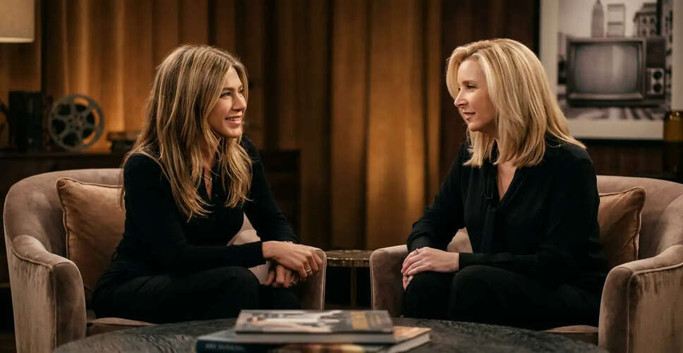 Jennifer Aniston Remembers Brad Pitt During Heartwarming Reunion with Lisa Kudrow