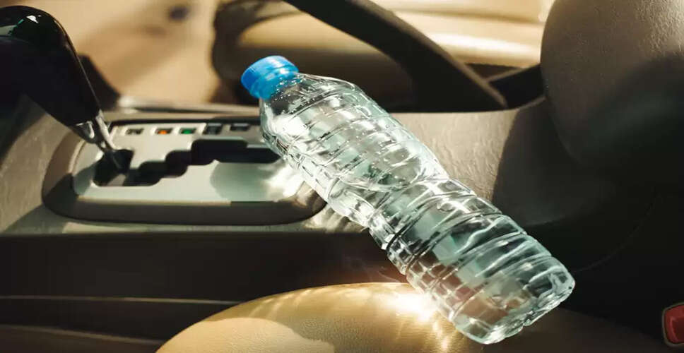 The Risks of Drinking Water from Bottles Left in Hot Cars
