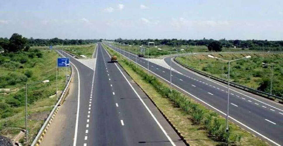 Nitin Gadkari Boosts Jharkhand's Infrastructure with Major Road Projects