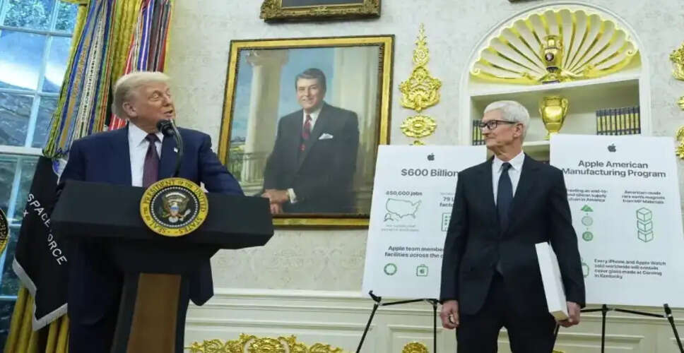 Tim Cook Announces Transition from Apple CEO to Executive Chairman