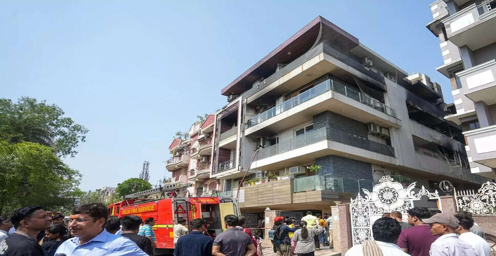 Tragic Fire Claims Nine Lives in New Delhi Residential Building