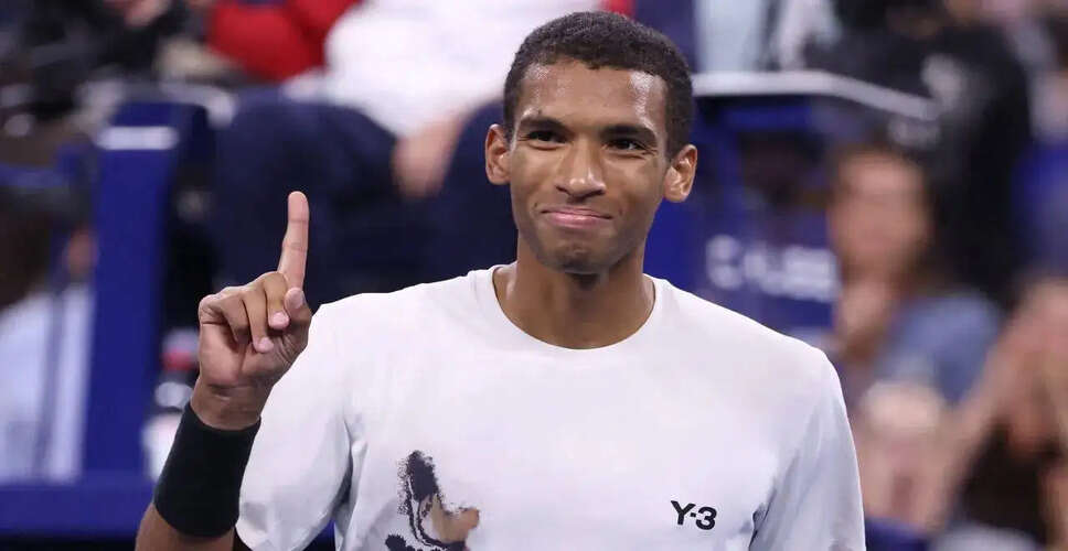 Felix Auger-Aliassime Claims Historic Clay Court Title in N&icirc;mes
