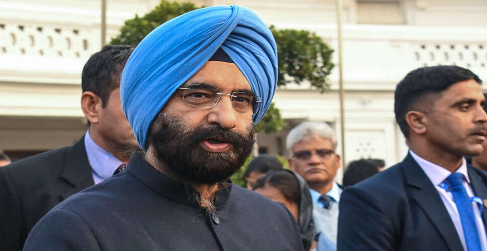 Delhi Minister Criticizes Rahul Gandhi Over 'Traitor' Remarks