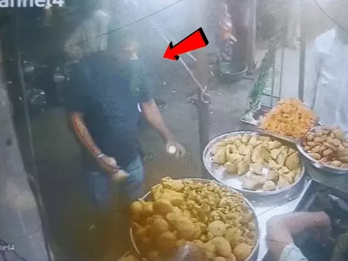 Tragic Incident in Jhansi: Railway Worker Collapses at Tea Stall